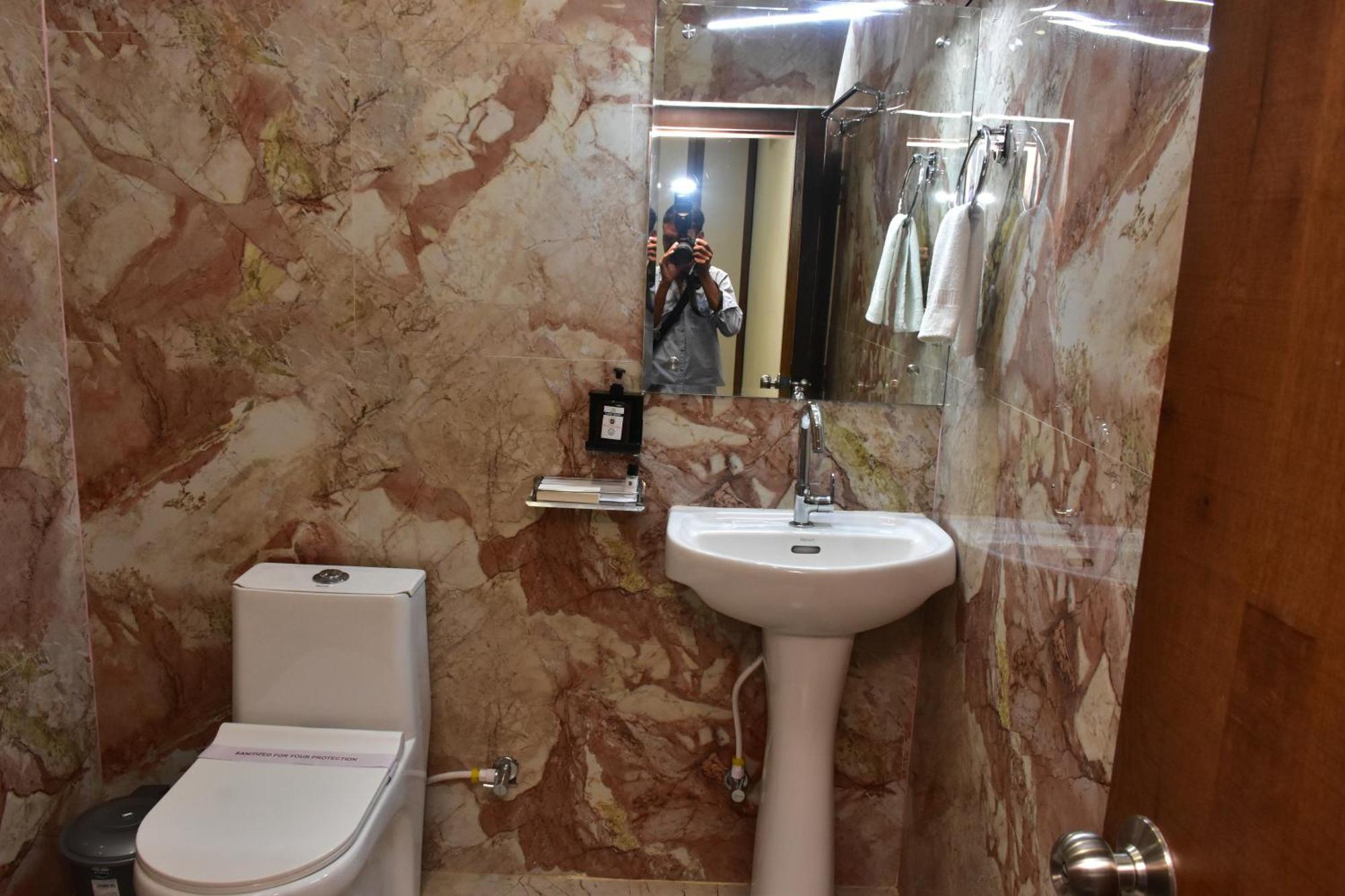 Hotel Jsr Ganga Varanasi
