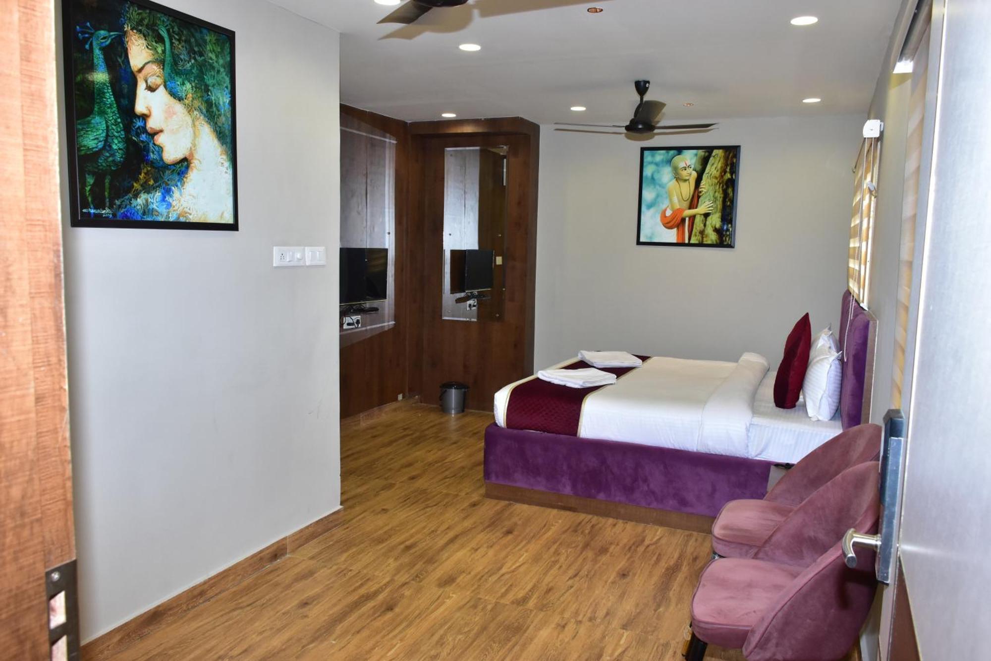 Jsr Ganga Hotel Varanasi